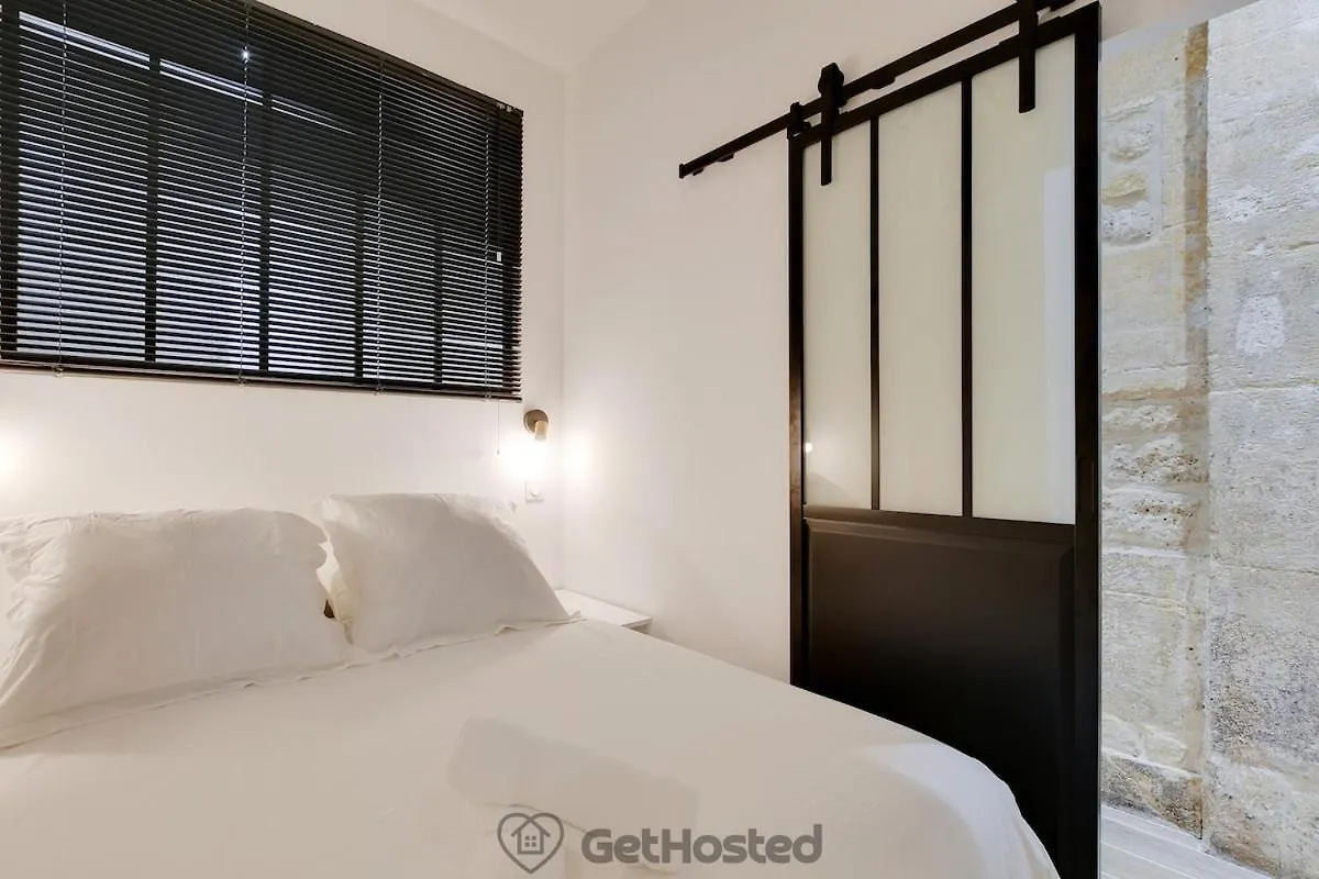 Charming Flat With Jacuzzi Heart Of Paris Gethosted Apartment France