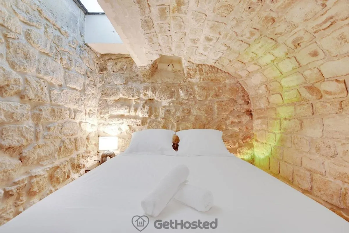 Charming Flat With Jacuzzi Heart Of Paris Gethosted Apartman Franciaország